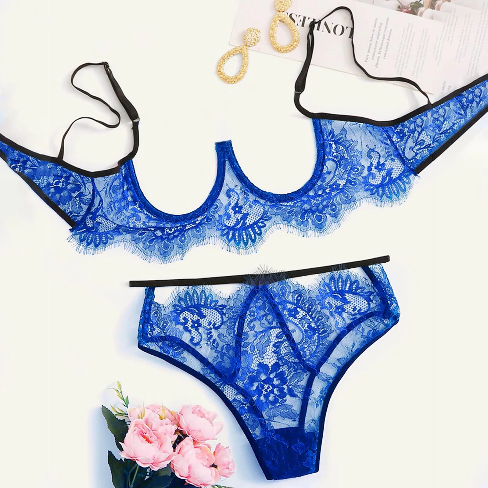 Sexy lingerie set voor dames van kant met bh en broekje_voghion.com