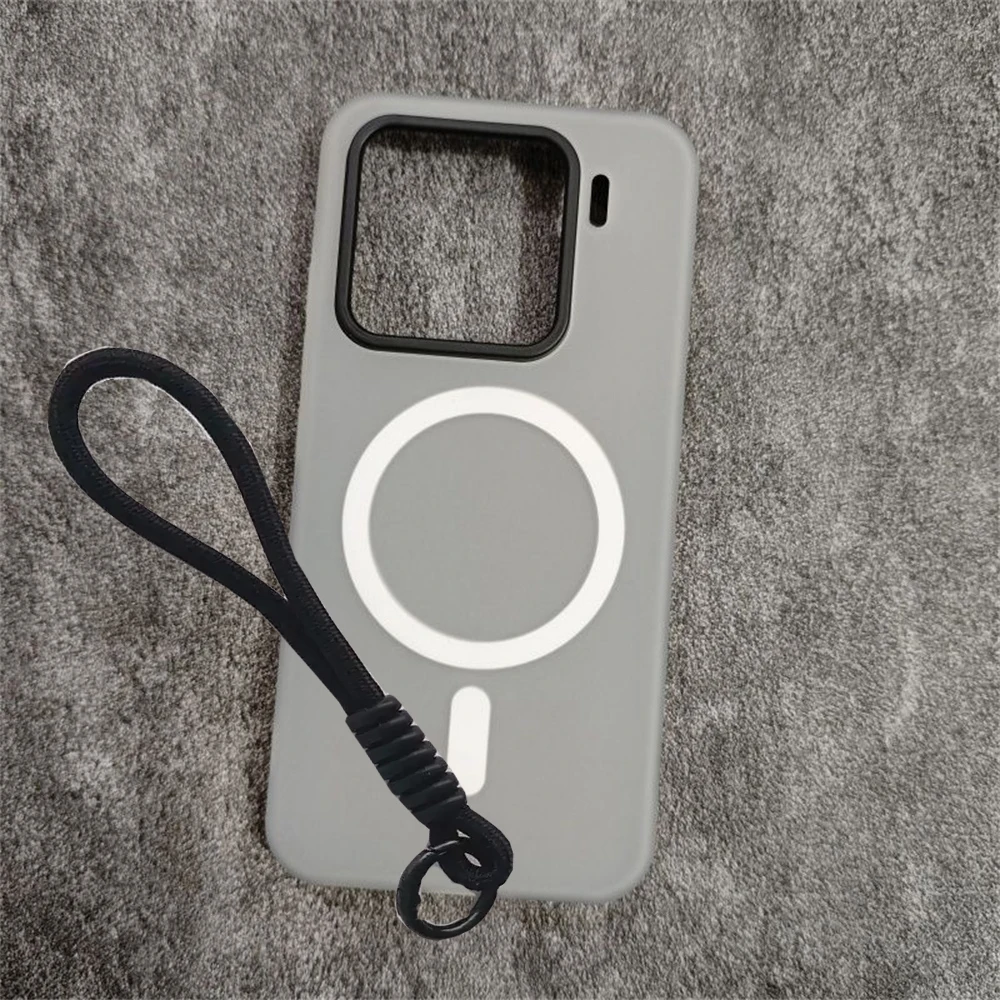 Magnetic 2-in-1 Design Phone Case with Hand Wrist Strap