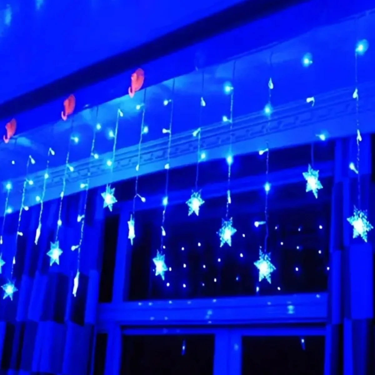 96 LED Snowflake Icicle Fairy Window Curtain Lights Fairy Lights USB Powered Remote Indoor LED Light Christmas Trees Room Decor