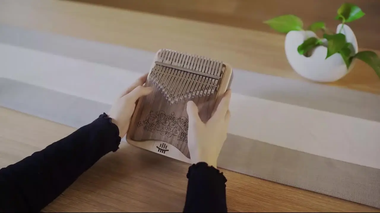 Kalimba 21 Tasti In Legno Di Noce - Pianoforte A Pollice Per Terapia Del Suono E Meditazione - Foto 3