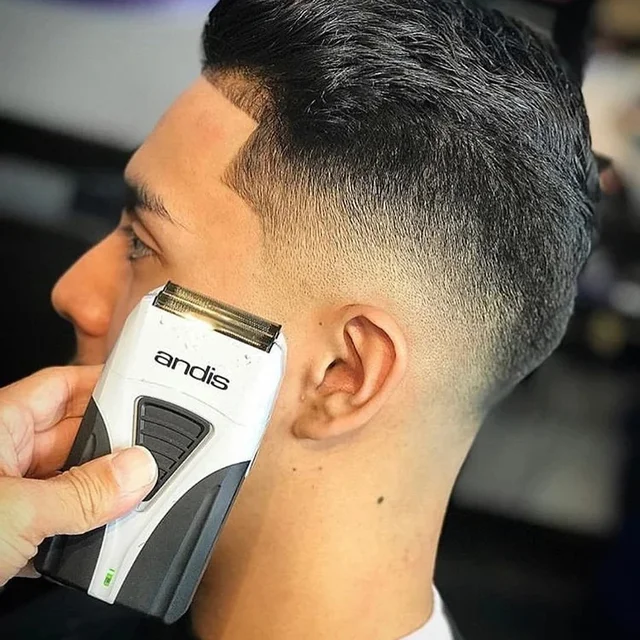 Andis Profoil Lithium Plus Foil Shaver 2