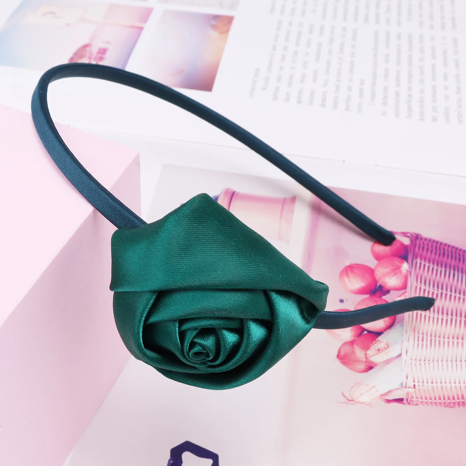 Mädchen Satin Rose Blume Stirnband Vintage-Stil Haarband Haarschmuck Hochzeit Kostüm Kopf bedeckung handgemachte Kopf bedeckung – Detail 3