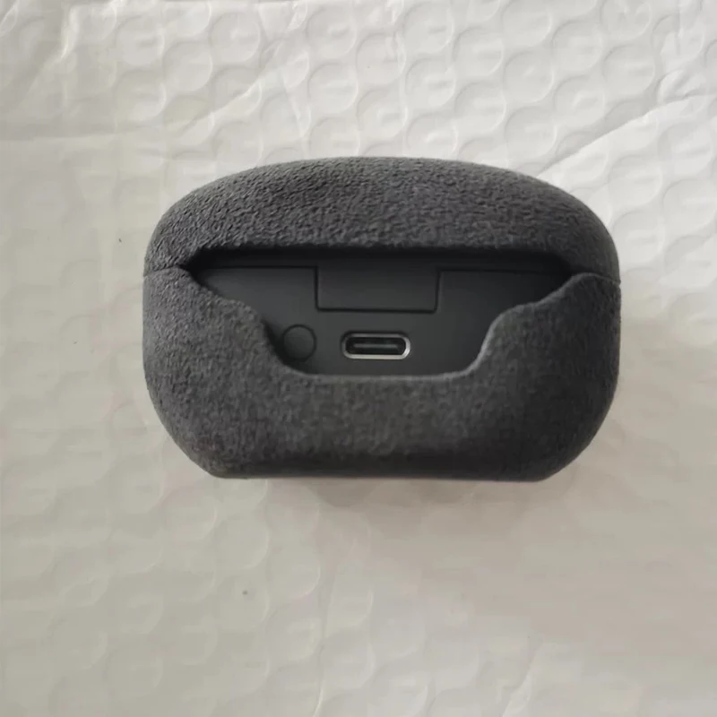 Luxury Italian Alcantara Handmade Leather Earphone Case