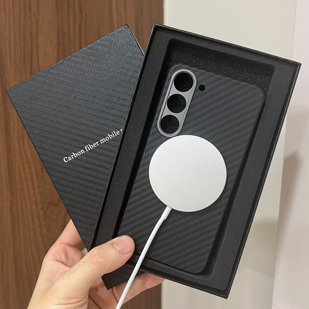 

Магнитный арамидный чехол из углеродного волокна для телефона Samsung Galaxy S23 S24 Ultra Plus 5G Global S 23 24 256/512 Magsafe Macsafe