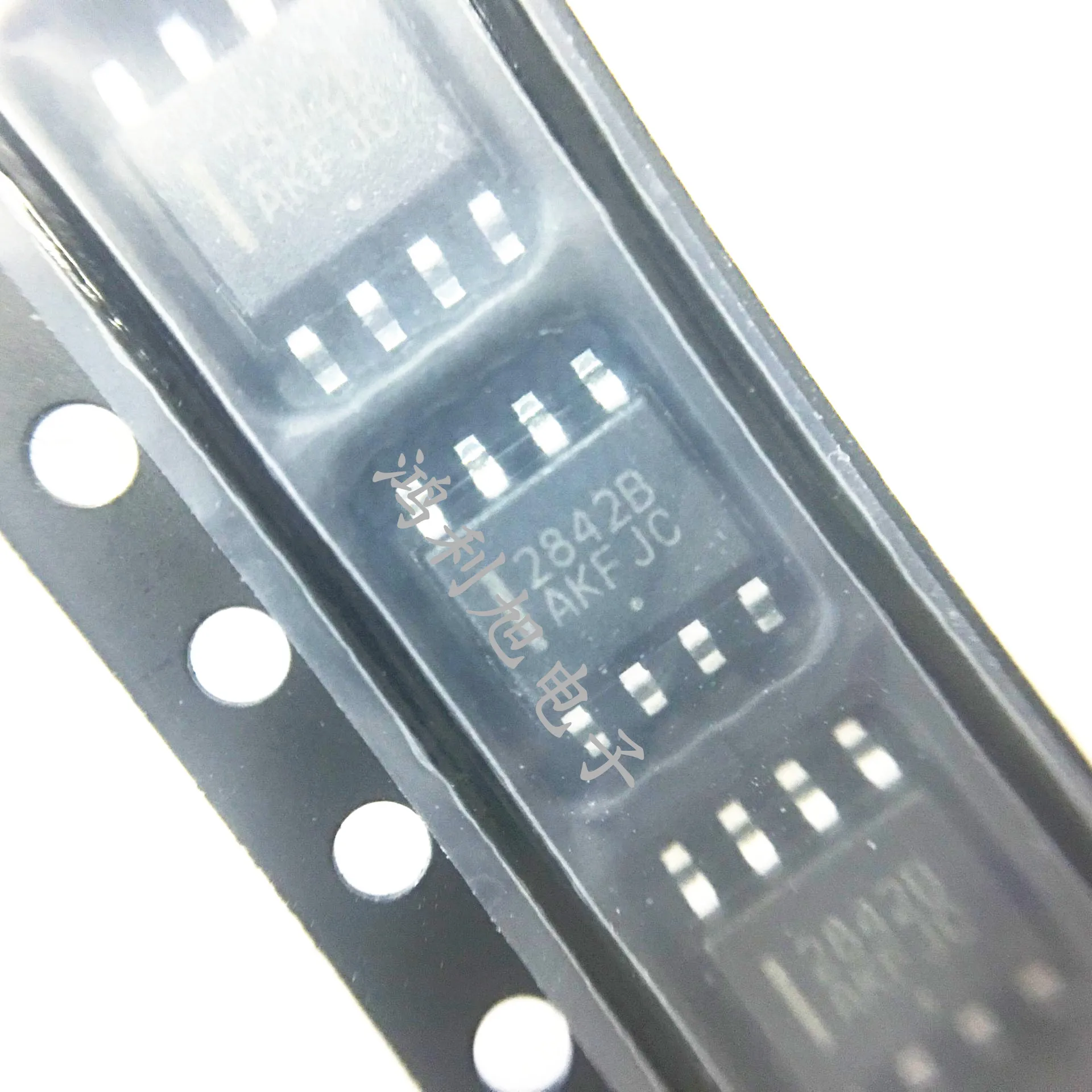 

10 шт./партия, ШИМ-контроллер UC2842BD1R2G UC2842, токовый режим, 1A 8-контактный SOIC N T/R