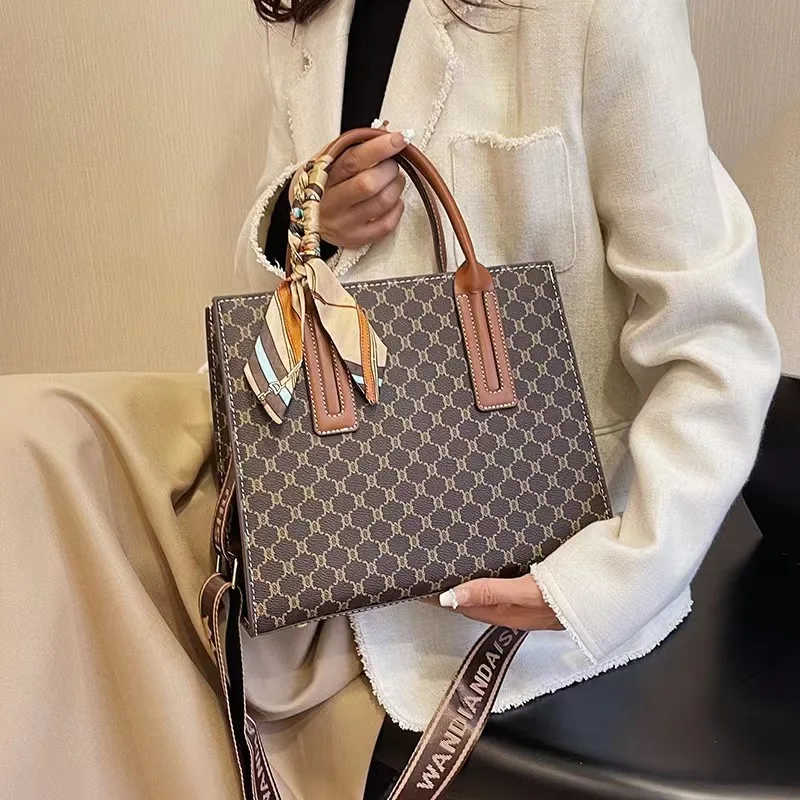 New European and American fashion printed ladies big bag high quality handbag Silk scarf single shoulder crossbody Tote bag