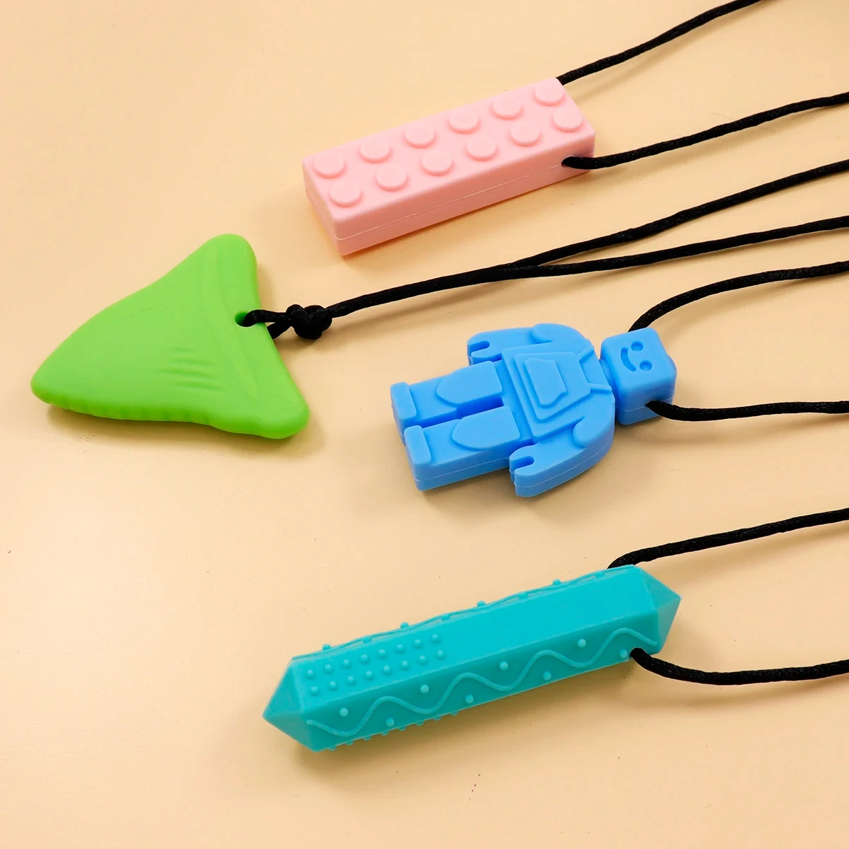 Sensory Chew Necklaces Sensory Chew Necklaces 2 Pack for Kids with Teething, ADHD, Autism, Biting Needs, Oral Motor Chewy Teether, Silicone chewlery