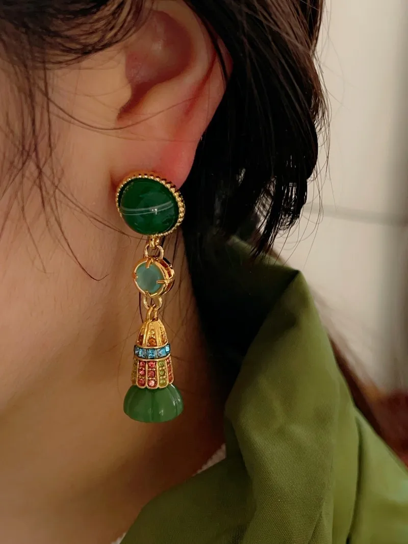18K Gold Vintage Personality Women for Earrings: Green Jade Long Dangle Earrings with An Exclusive and Sophisticated Aura