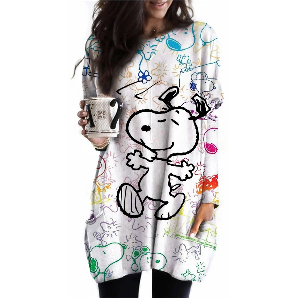 thumbnail image 1 of Camiseta de manga larga con cuello redondo para mujer, de primavera y otoño, talla grande 3XL, informal, holgada, con bolsillo, de Snoopy, 1 of 4