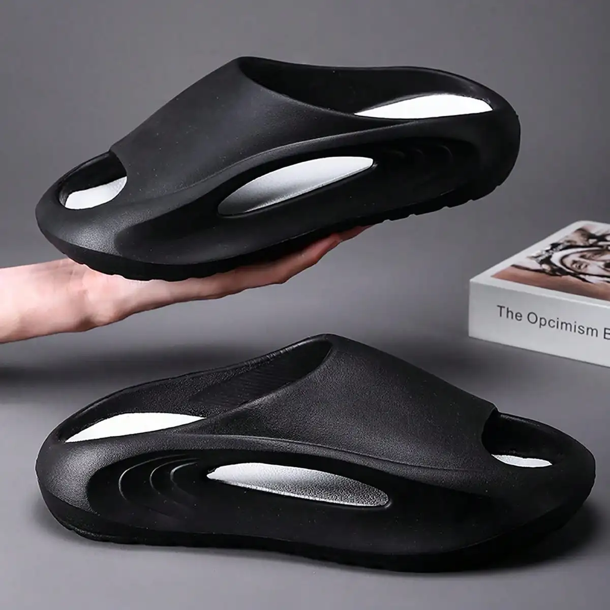 Summer Slippers for Men and Women Thick Bottom Eva Step on the Poop Feeling Outside Wear Non-slip Casual Bathroom Slippers — view 6