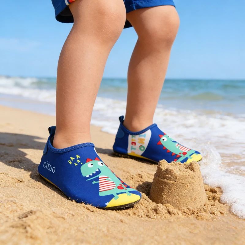 Summer Kids Swimming Beach Barefoot Water Shoes Children Light Portable Wader Shoes Quick Dry Boys Girls Aqua Shoes