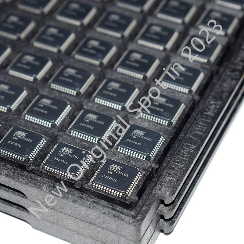 

5 шт. AT89C51ED2-RLTUM AT89C51ED2 LQFP44, новое оригинальное пятно в 2023 году