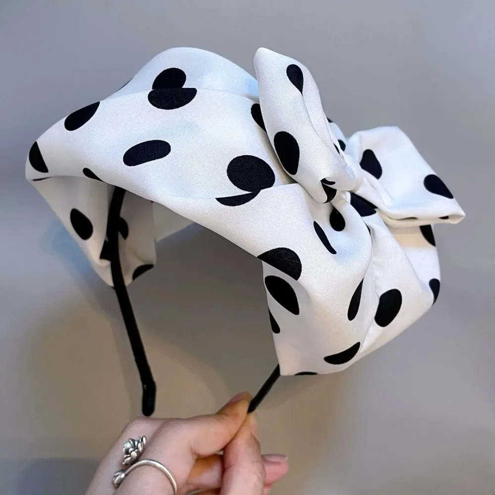 Französische Retro-Haarspange mit Punkten für Damen – halbes Stirnband, 2-in-1, stilvolles Haar-Accessoire für den täglichen Gebrauch und auf Partys