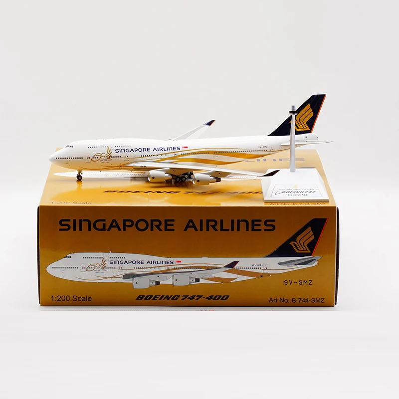 B-Models 1:200 シンガポール航空 B747-400 9V-SCB 1/200 Scale B-Models Singapore Airlines B747-400 9V-SMZ Alloy Die