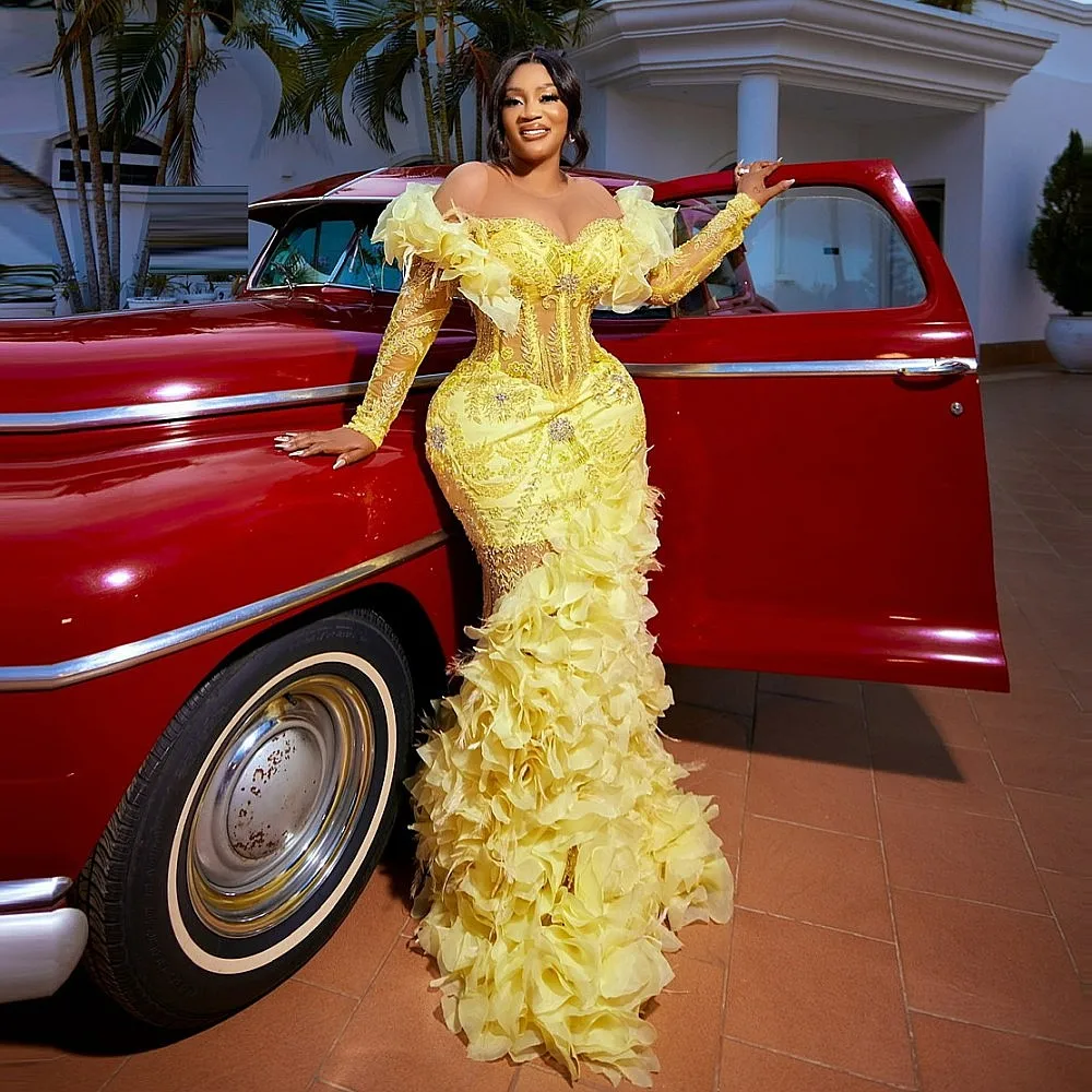 

African Women Mermaid Evening Dresses robes de soirée Ruffles Bottom Feathers Long Sleeves Prom Dress Off Shoulder Party Gown