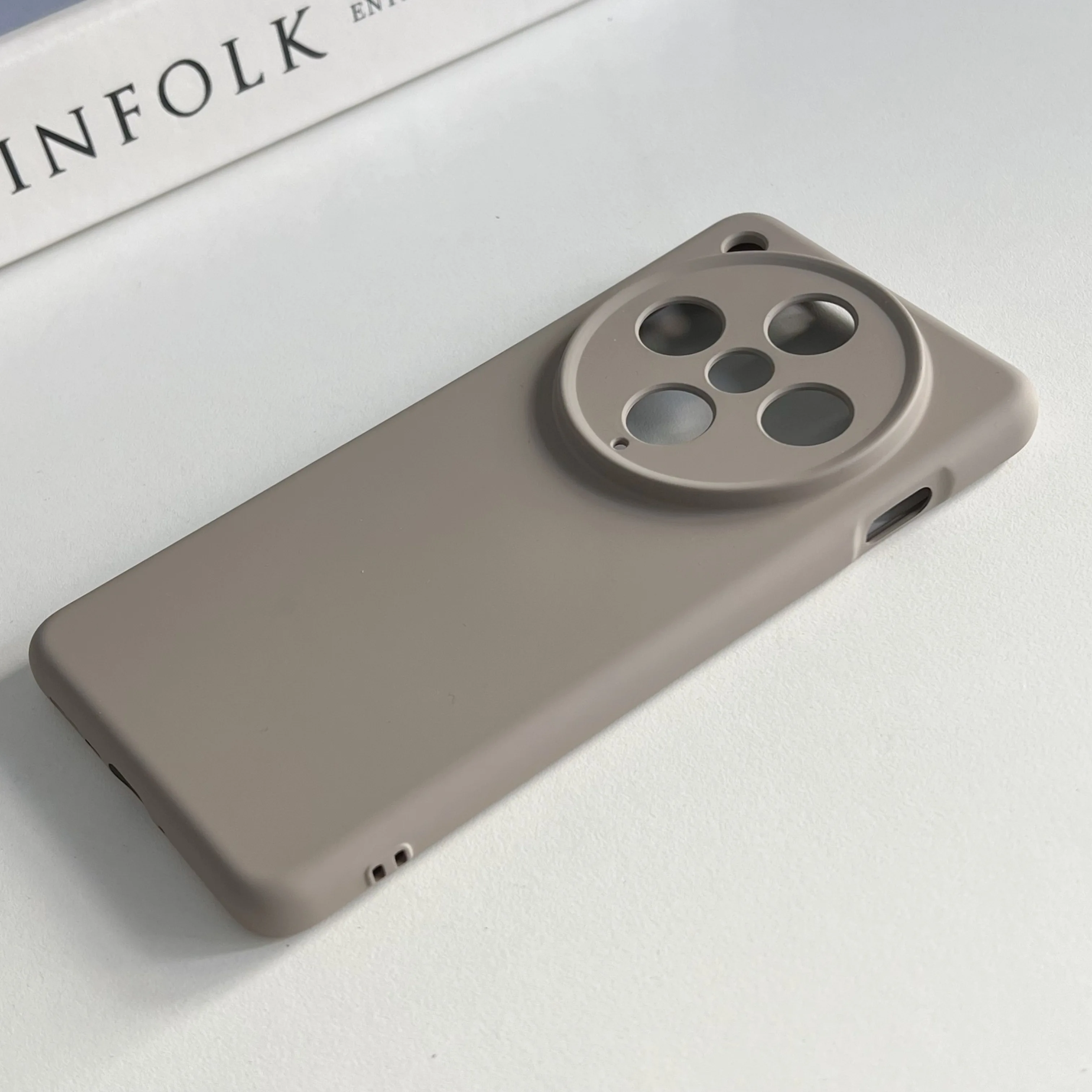 Premium Liquid Silicone Magnetic Case with MagSafe Integration - Wireless Charging Compatible Cover