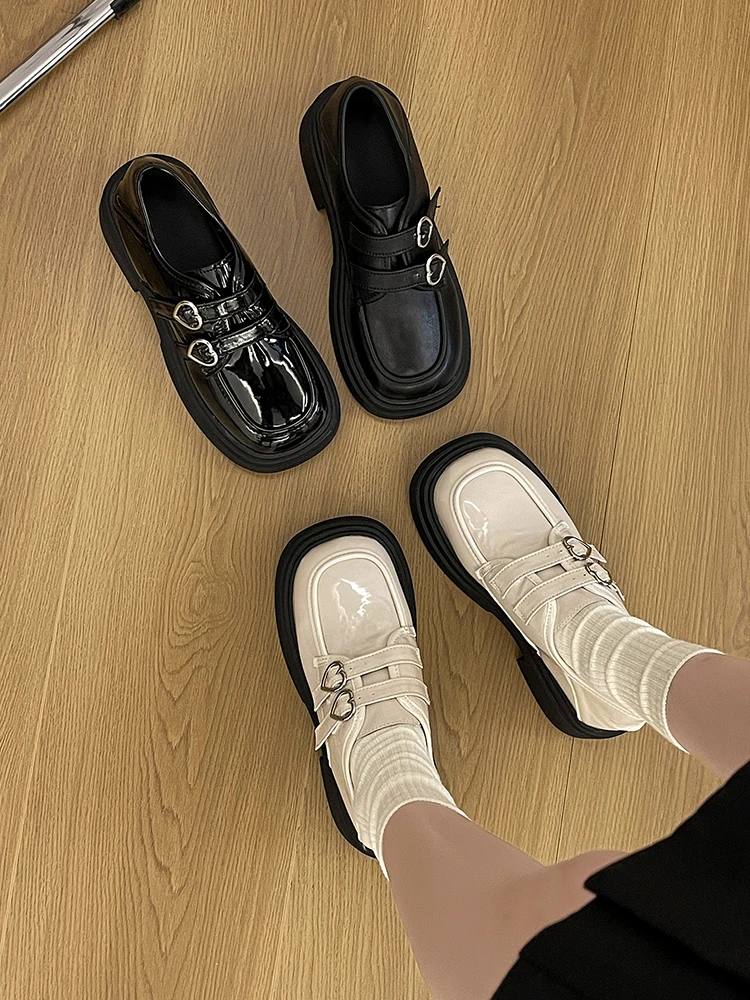 

Туфли женские универсальные с круглым носком, корейский стиль, повседневные кроссовки, оксфорды на платформе, плоская подошва, в британском стиле, черные, осень