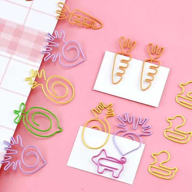 1 Pack Cartoon Creative Carrot Pineapple lemon Duck Pig Metal Office School Supplies Cute Paper Clips Gift paper clips