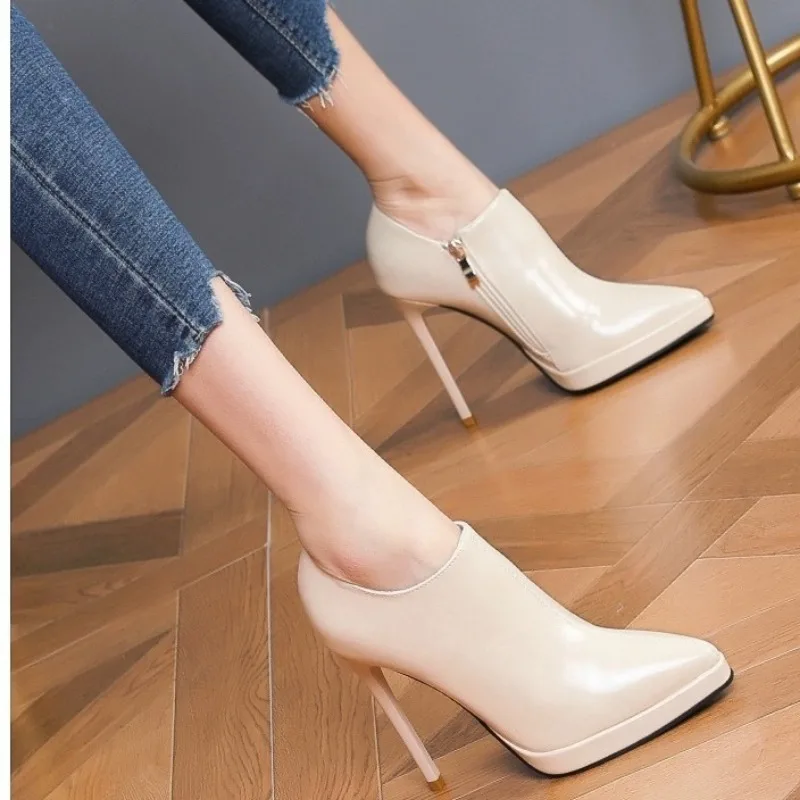 Women's PU Leather High Heels Women Solid Color Ankle Shoes Spring and Autumn Designer Sharp Pointed Narrow Heeled High Heels 3