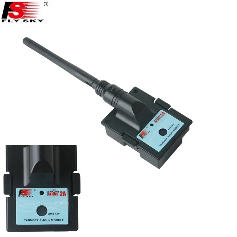Angle latéral du Module Émetteur FlySky FS-RM003 V2 AFHDS 2A 2.4GHz montrant l'antenne et les connecteurs SMA.