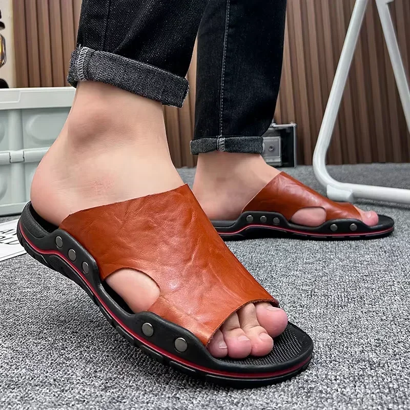 Summer Men Slippers Luxury Fashionable Street Style Flat Bottom Anti Slip Beach Casual Home Outdoor Fishing