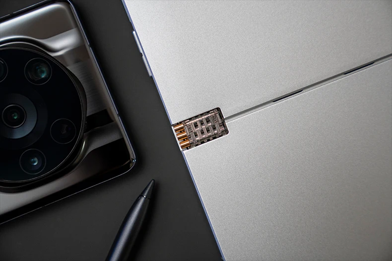 Ultraslim 2-IN-1 Tablet PC, 12th Gen Intel Core i7, 16GB RAM, 512GB SSD, 13