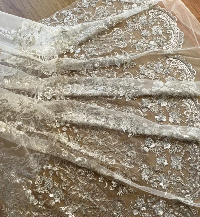 

Высококачественное кружевное свадебное платье 1 ярд, новинка, роскошная сетка из белого тюля с серебристым бисером, кружевная ткань