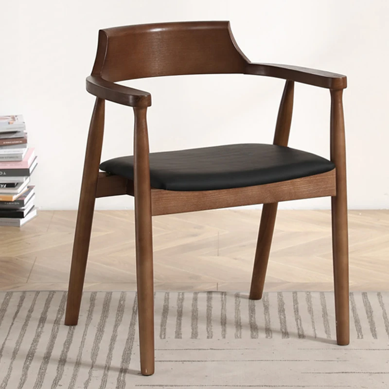 Рисунок 5 - Скандинавский обеденный стул из массива дерева