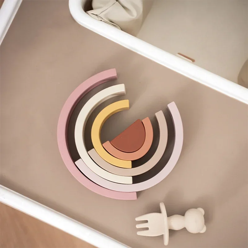 7pcs/set Baby Silicone Building Blocks BPA-Free Rainbow Stacker Nesting Puzzle Stacking Toys Toddlers Learning Montessori Toys 5