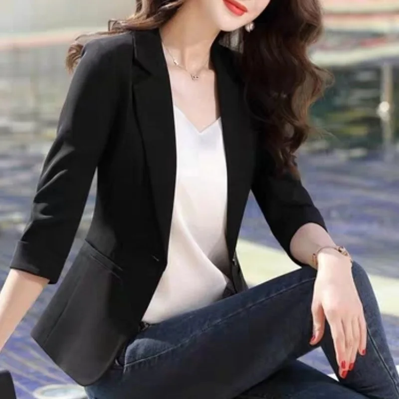 2024 Summer Commuting Minimalist OL Style Fashionable Trend Slim Fit Solid Color Versatile One Button Three Quarter Suit Jacket