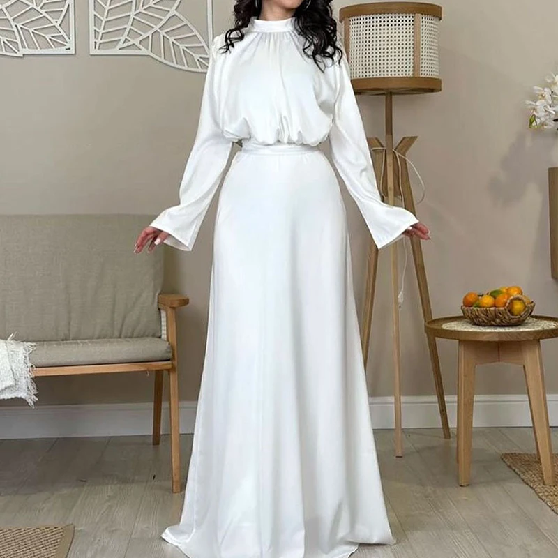 Vestidos de longitud completa con cuello alto y abertura Uva main image 0