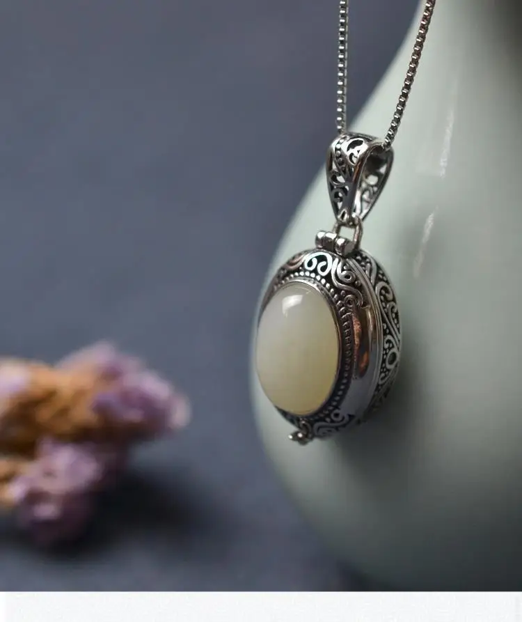 

Openable Locket White Stone Pendant Necklace for Women Copper Mirror Case Box Pendant Antique Necklace Anniversary Jewelry Gifts