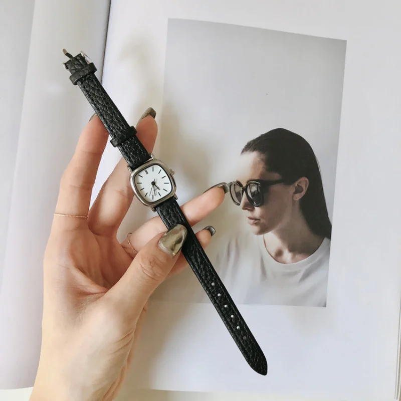 Women&rsquo;s Simple Vintage Watches for Women Dial Wristwatch Leather Strap Wrist Watch Ladies Casual Bracelet Watches women watches