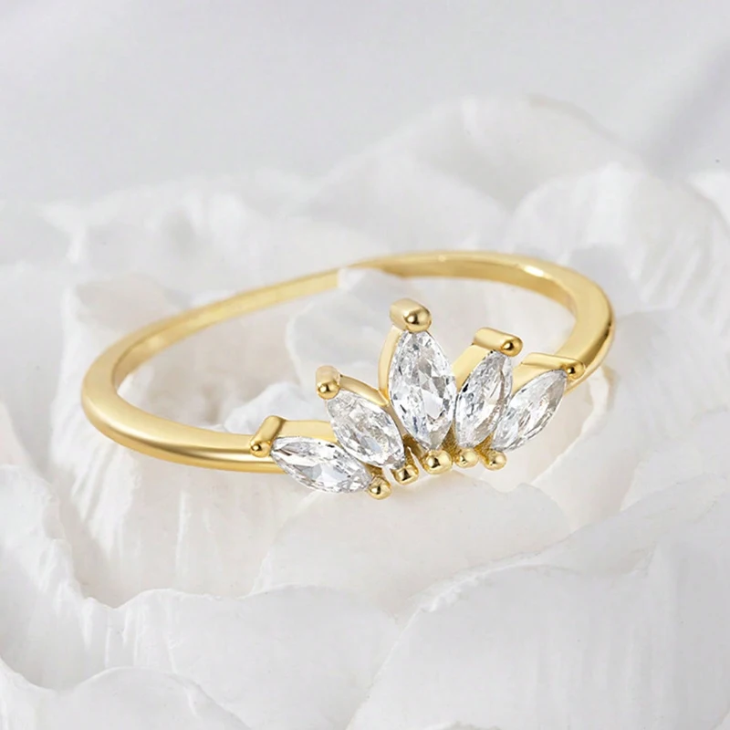 925er-Sterlingsilber, glänzende Zirkon-Kronenringe für Damen, Hochzeit, Verlobung, modisch, elegante Goldfarbe, neu in edlem Schmuck – Detail 1