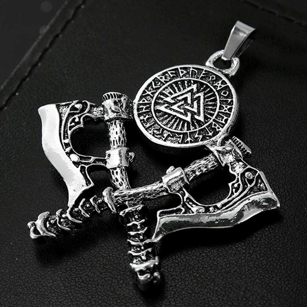 Nordic Viking Warrior Double Axe Men's Pendants Personalized and Dominant Series Odin Rune Pendant DIY Necklace Accessories