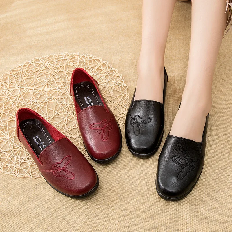 High Quality Women Leather Loafers 2024 Spring Women's Flat Shoes Breathable Slip on Flats Ladies Casual Moccasins Shoes