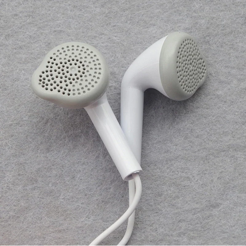 Universal 3.5MM In-Ear Wired Earphones with Mic