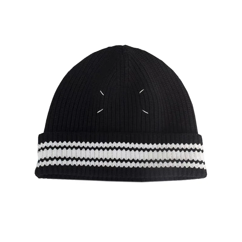 

M Six, White Stripe Spring And Autumn Cold-Proof Knitted Hat Cold Hat Winter Baotou Hat Men'S And Women'S Outdoor Sports Cap