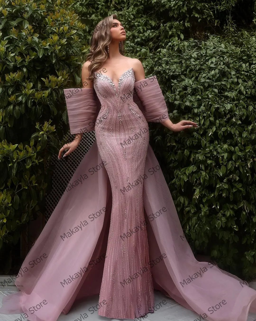 فستان سهرة أنيق بحورية البحر من الدانتيل مع ذيل طو...