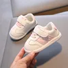 Children's Walking Shoes Spring and Fall Four Seasons Models of Men and Women Baby Non-slip Breathable Casual White Shoes 4