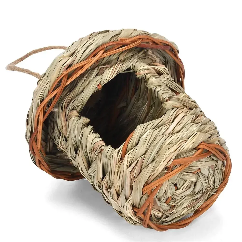 Handwoven Straw Bird Nest Parrot Hatching Breeding Grass Cave Garden Supply Grass Birds House Humming Bird Nest for Lawn Home bird house