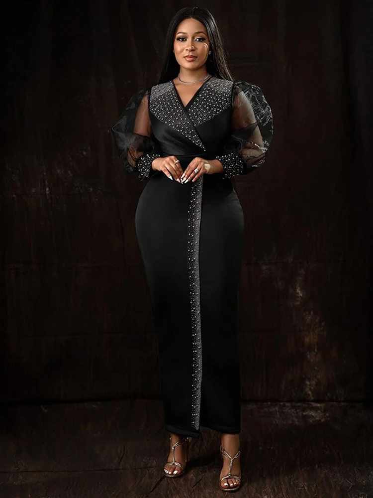 Robe Noire Tube à Volants Et Détail Diamant - Taille 10 - Occasion Très Bon état
