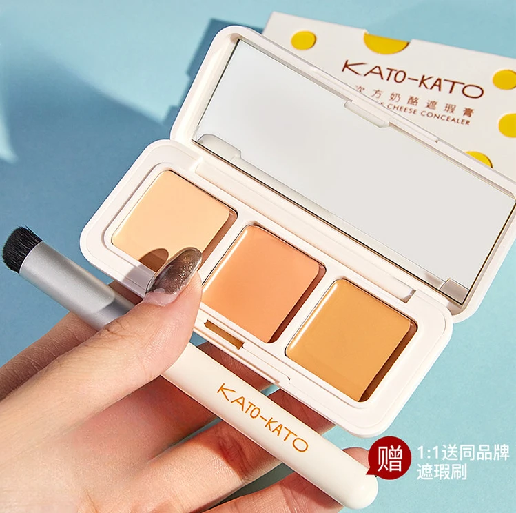 

Concealer Tri-Colour Concealer Liquid covers blemishes