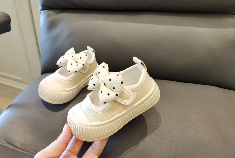 Girls Fashion Shoes Canvas Sneaker Kids Polka Dot Bow Princess Flats Breathable Baby Shoes Student Soft Sole Casual Spring Shoes 6