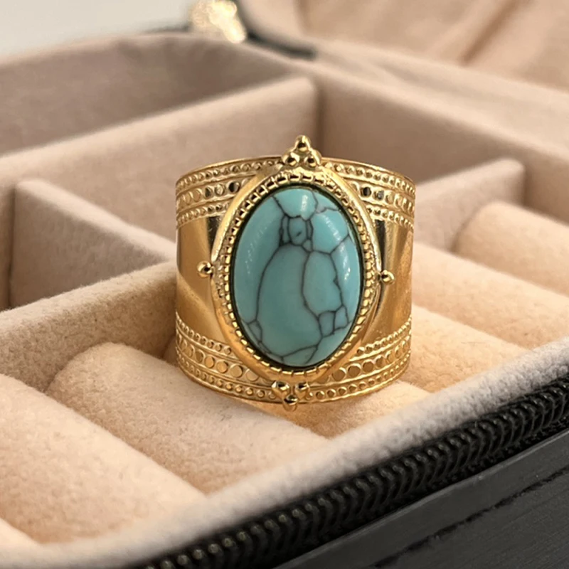 14KT Yellow Gold Turquoise Diamond Oval Cocktail Ring