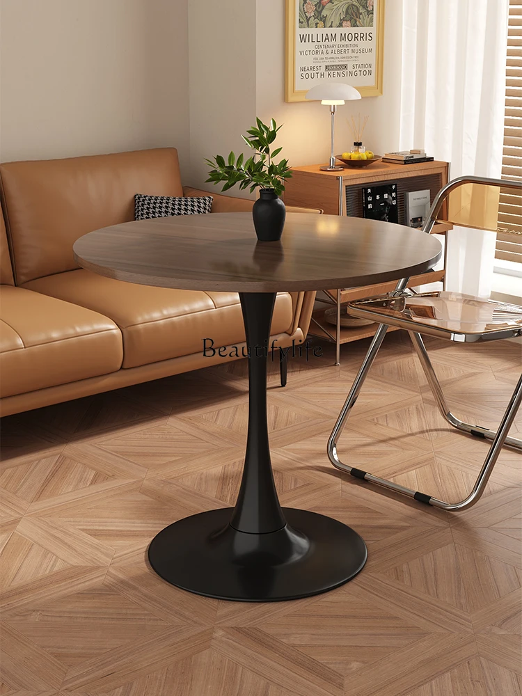 

Retro Style Milk Tea Shop Coffee Table Balcony Occasional Table