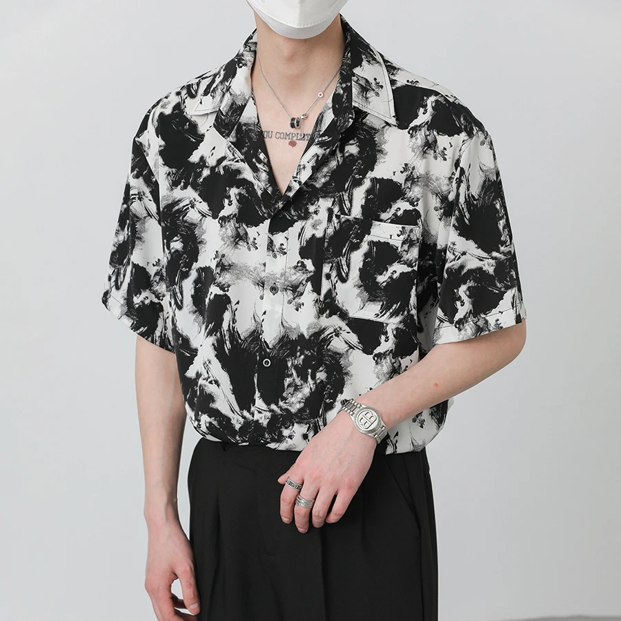 

Summer Top Korean Loose High-grade Drape Ice Silk Shirt Men Short Sleeve Trendy Ink Print Non-ironing Hawaiian Shirts for Men