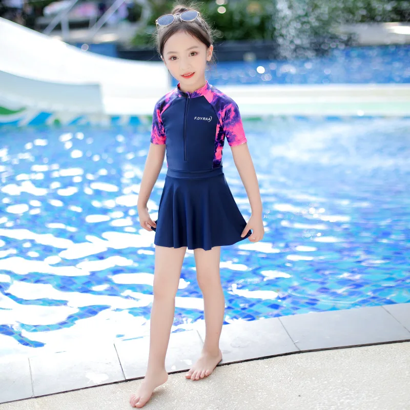 

Girls Swimwear Conservative Short Sleeve Swimming Suit with Skirt Kids 2021 Teenage Swimsuit Cute One Piece Sunscreen Swimsuit