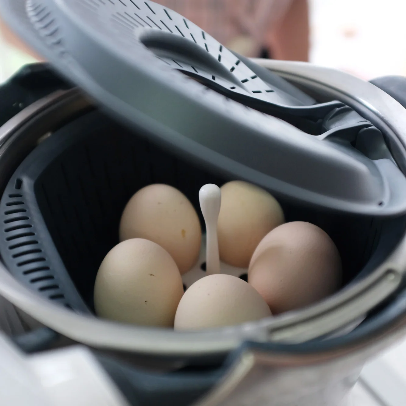 Description Picture 6 of itemSteam Egg Rack Multifunction Pot Steamer Tray Eggs Poachers Stand Kitchen Cooking Utensils for Thermomix TM6 TM5 TM7 TM31
