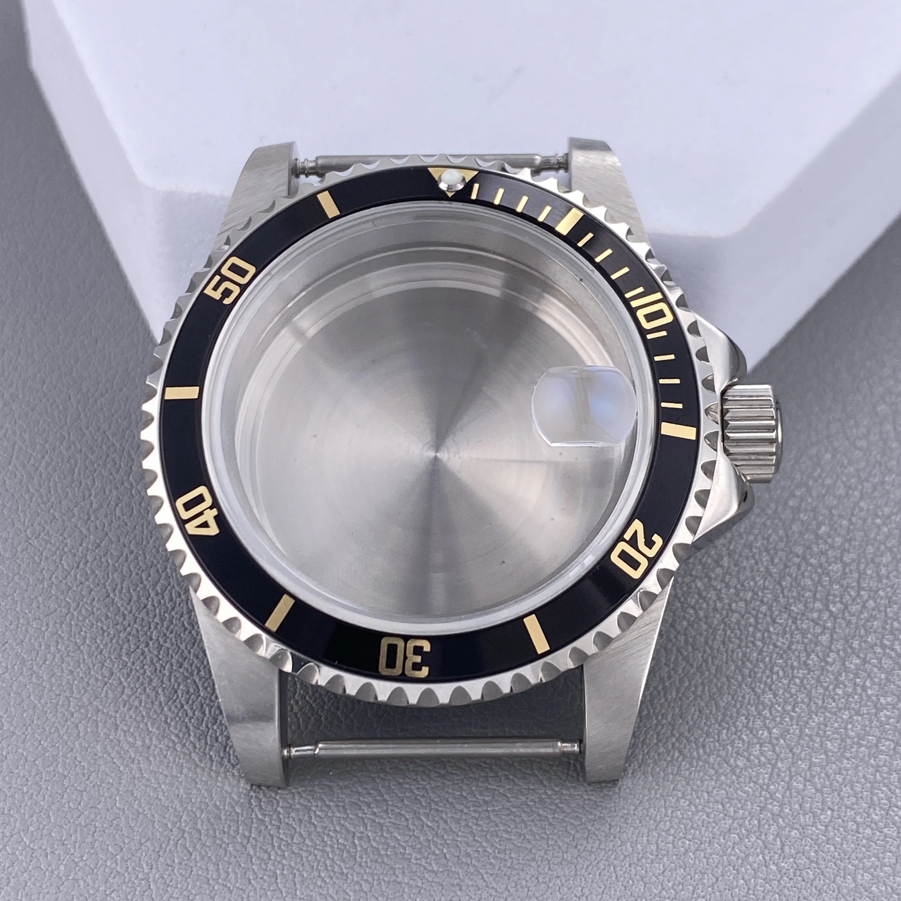 Vintage 39.5MM GMT/SUB Watch Case with 120-Click Bezel & Sapphire Glass